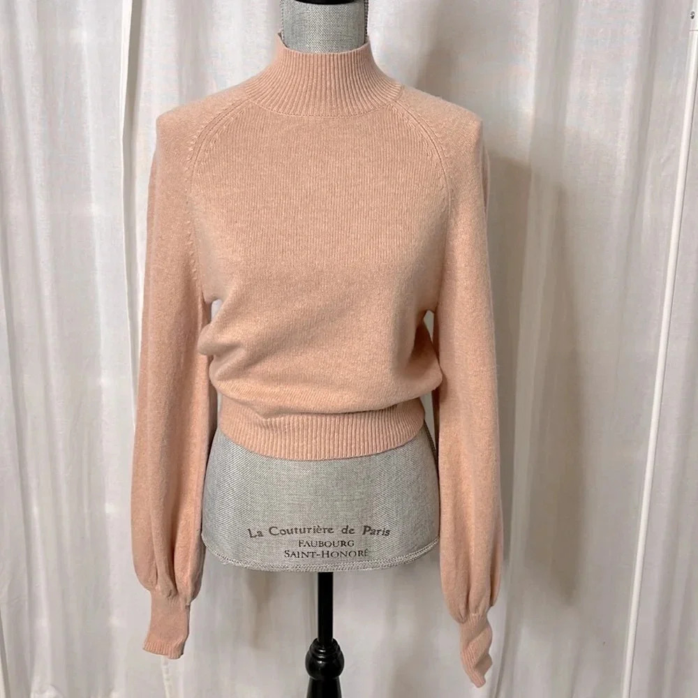NWOT BCBGMAXAZRIA Peach Wool Mock Neck Balloon Sleeve Crop Sweater, Size M